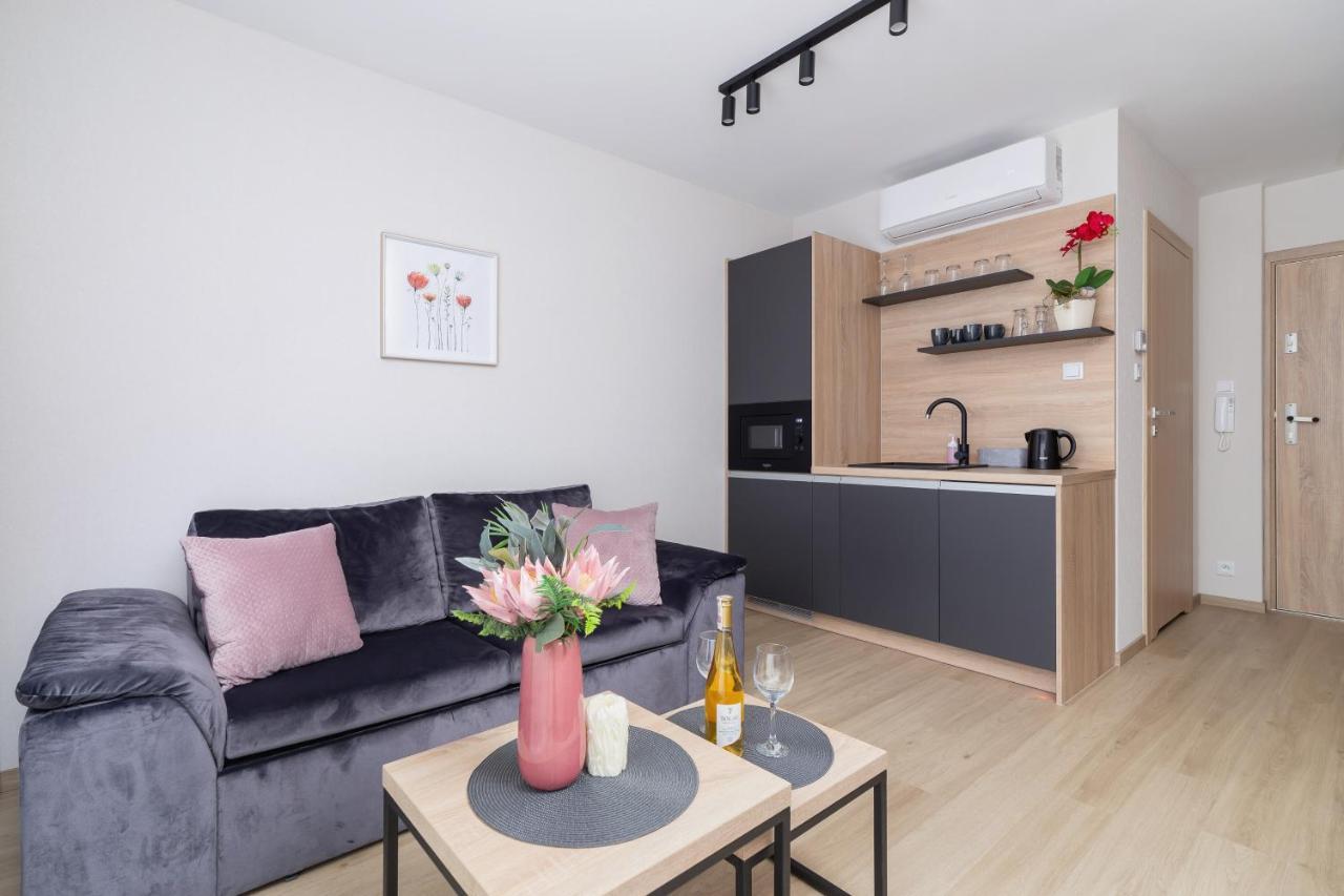 Modern Apartment Srodmiescie Krakow By Noclegi Renters Exterior photo